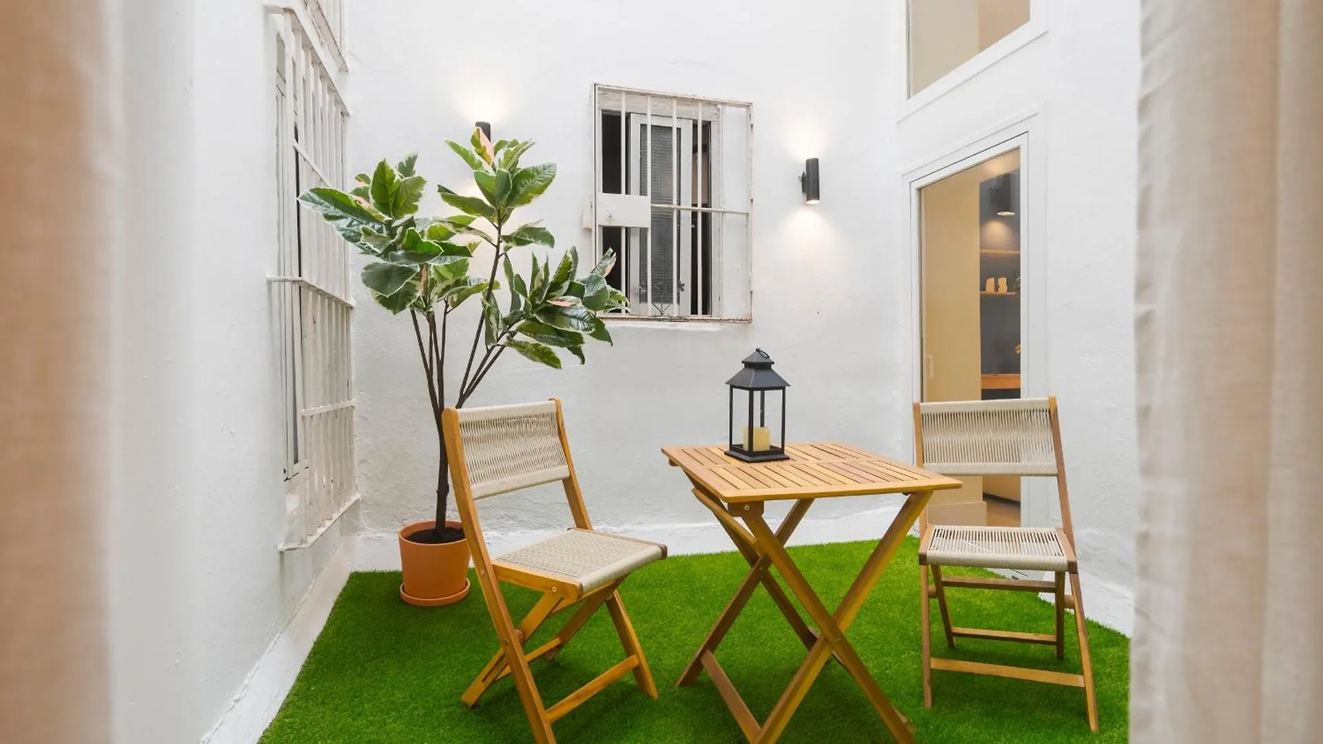 New In Santa Cruz Quarter Next To Giralda Apartment Seville Spain