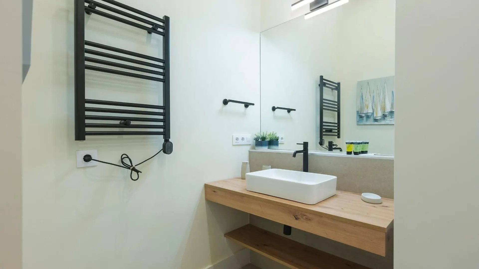New In Santa Cruz Quarter Next To Giralda Apartment Seville 0*,